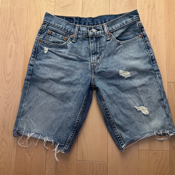 EUC- Levi's 511 Cut-Off Denim Jean Shorts (30W) - Picture 2 of 9